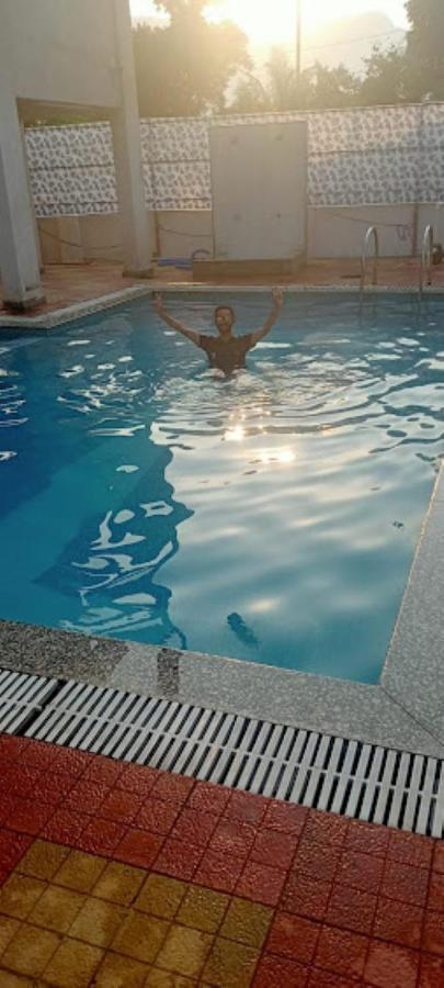 Janavi Resort ネラル エクステリア 写真